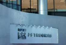 Petrobras reafirma política de preços para evitar repasses da alta internacional