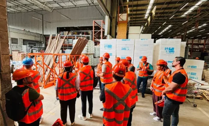 5b0a5ae7-ec62-43ff-9fb9-3872bdafca08_p13326_cover_image_resized (1)