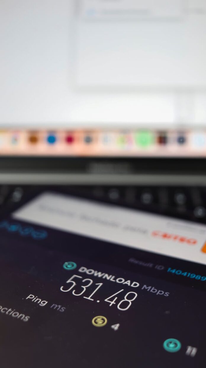 pexels-photo-14690386 downloading files on a screen