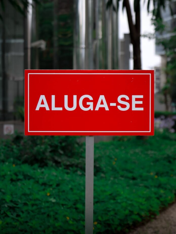 red aluga se sign in urban environment