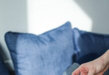 person sick with flu