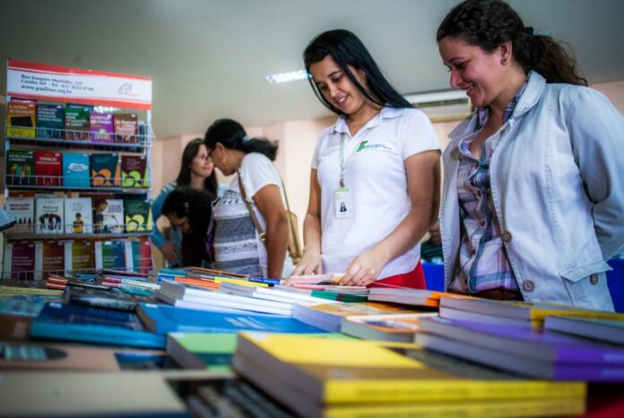 Biblioteca-14