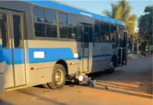Câmera registra grave acidente entre ônibus e motocicleta em Lucas do Rio Verde